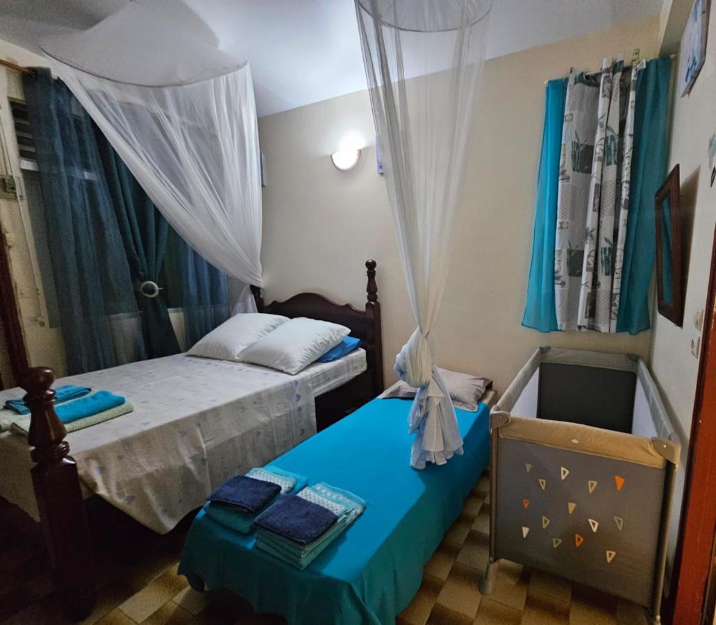 La Maison Aux Orchidees Petit-Bourg Eksteriør bilde