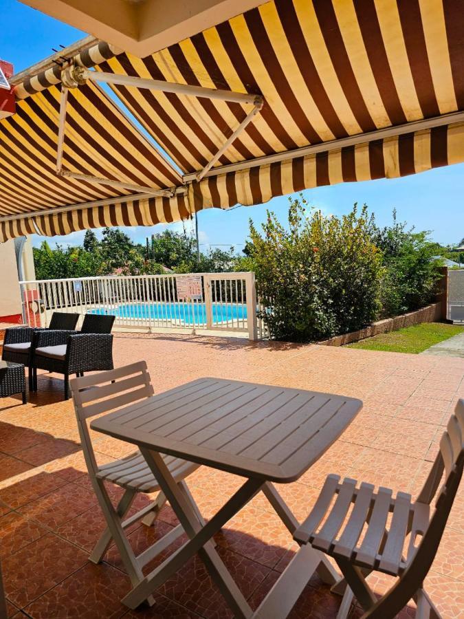 La Maison Aux Orchidees Petit-Bourg Eksteriør bilde